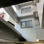 駐車場廻り　トップライト設置　施工前