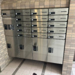 エントランス　宅配ボックス　施工完了