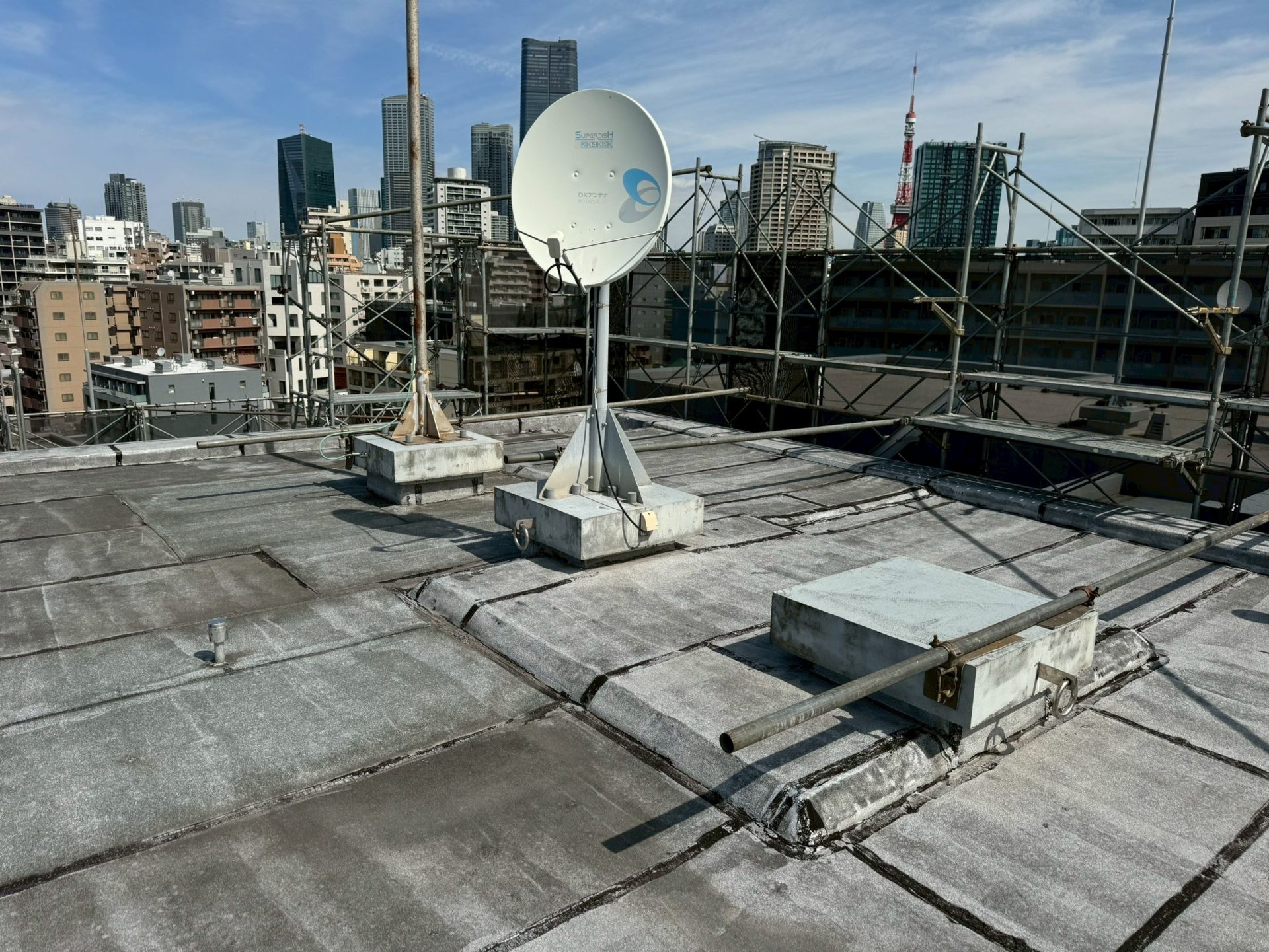 屋上　アスファルトシート防水工事　施工前