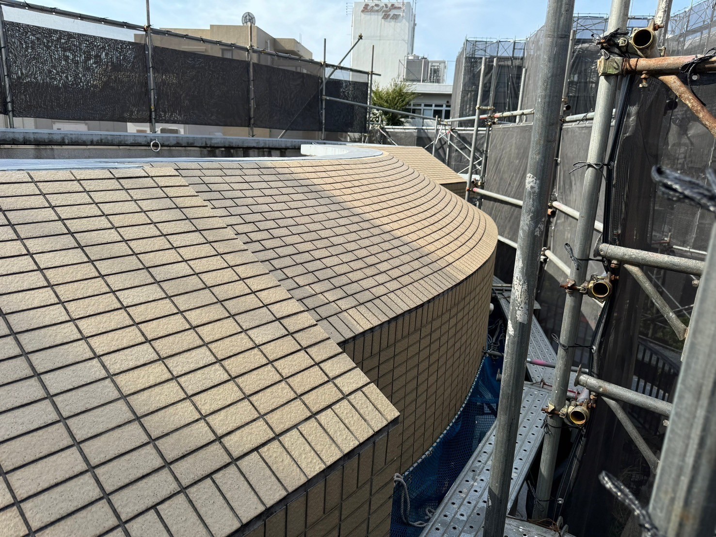 外壁タイル　施工前