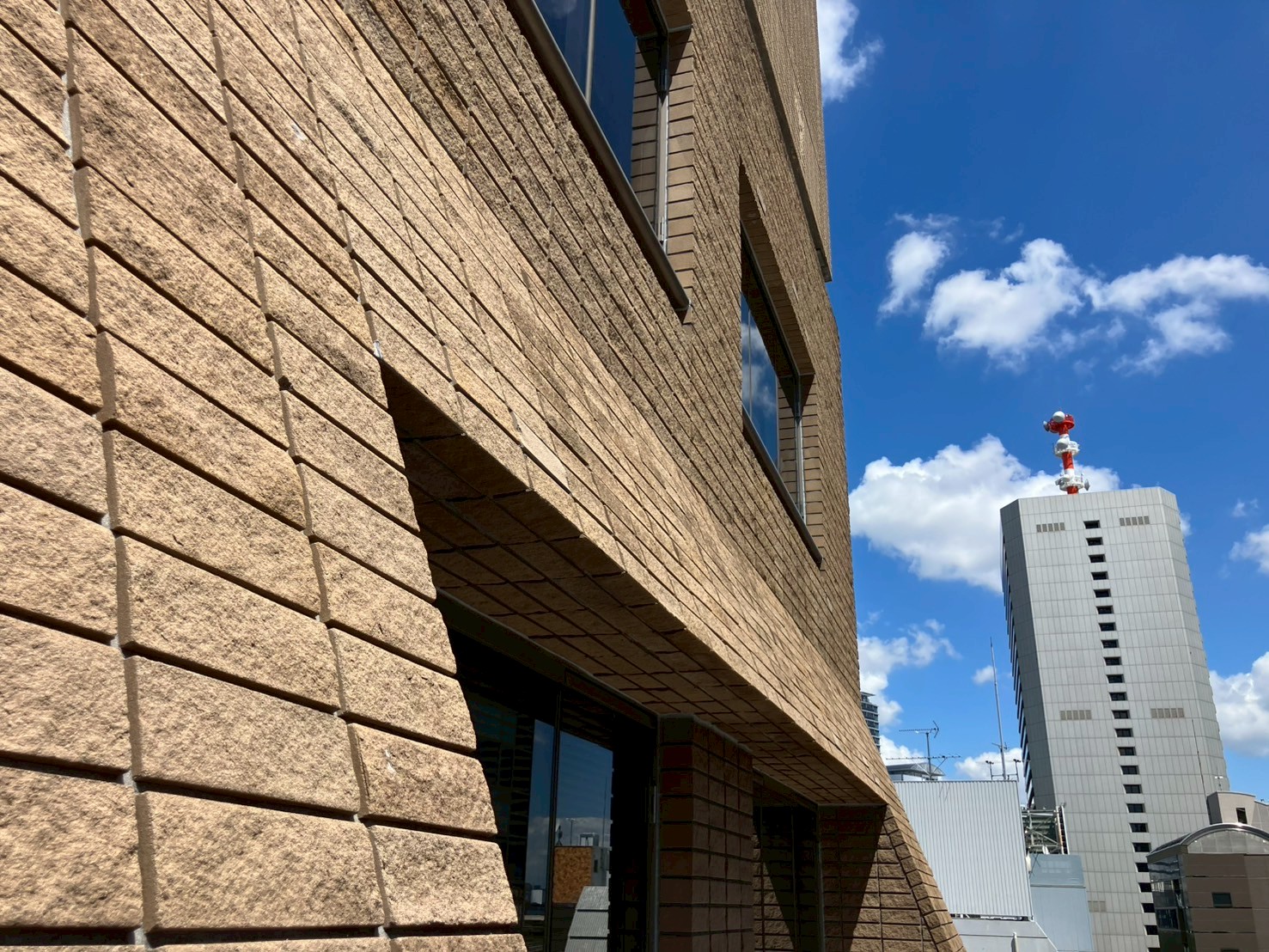 外壁　薬品洗浄工事　施工完了