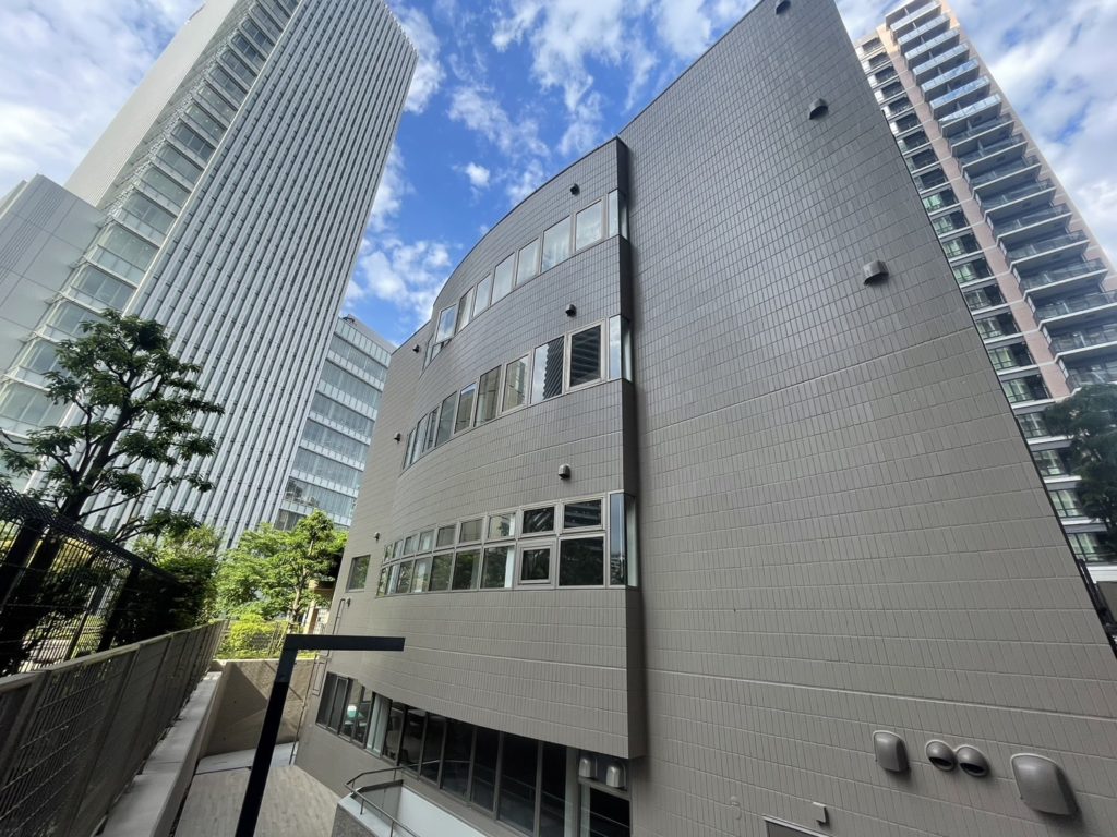 東京都　千代田区　Mビル