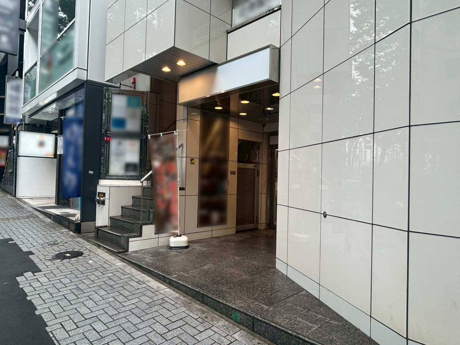 エントランス　施工完了