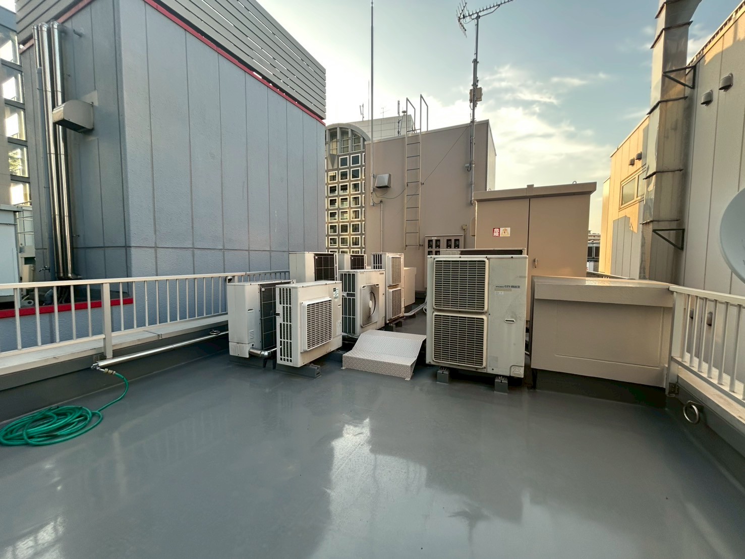 屋上防水工事　施工完了