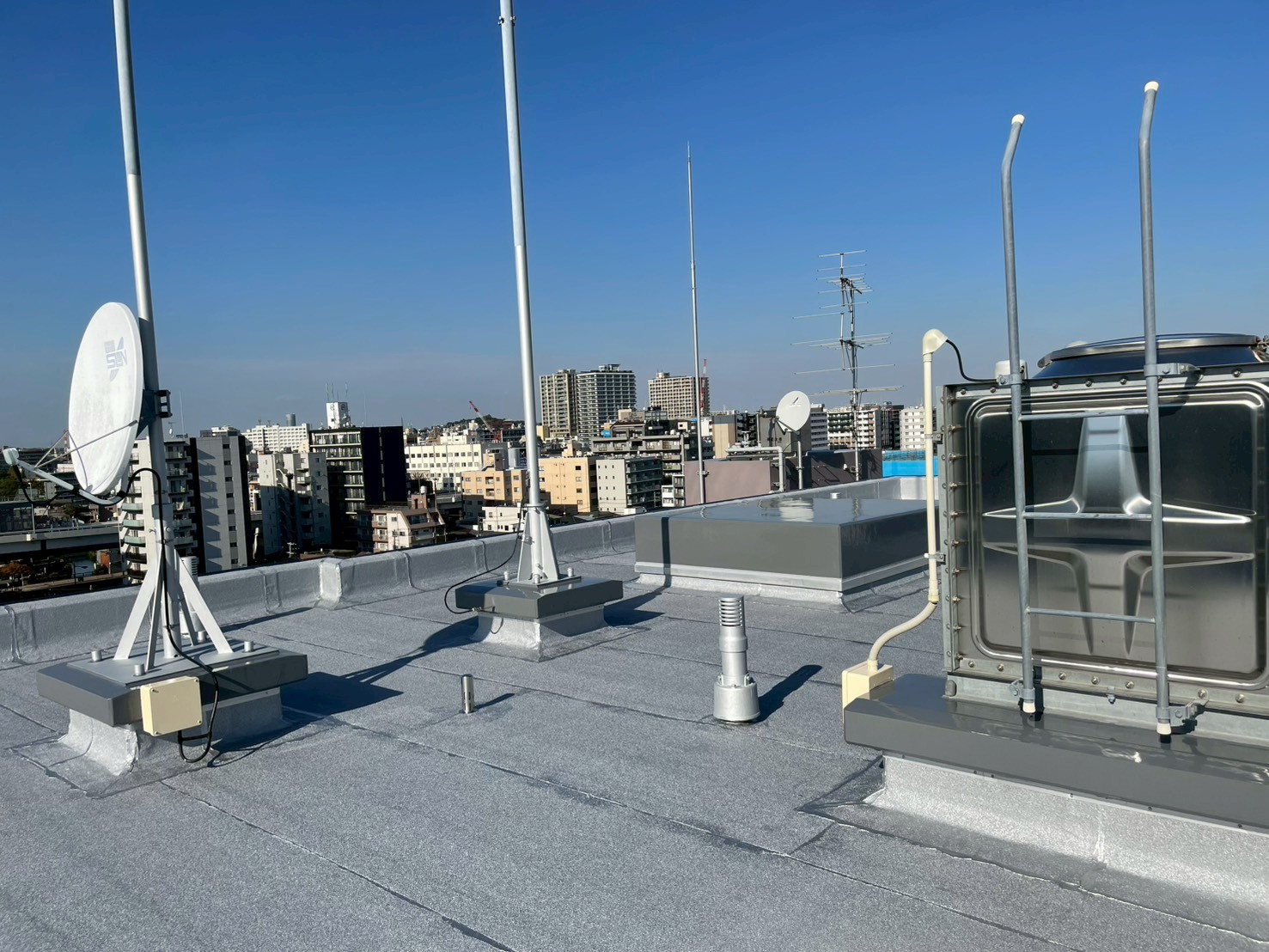 屋上防水　アスファルトシート防水　施工完了