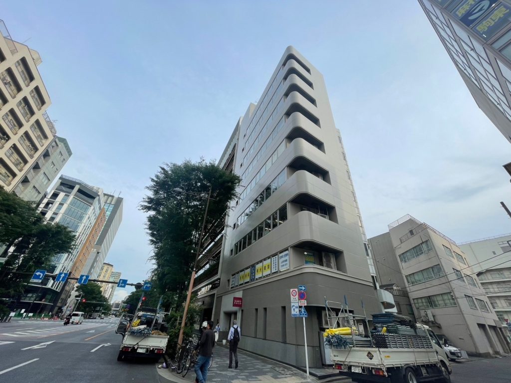 東京都　中央区　Aビル