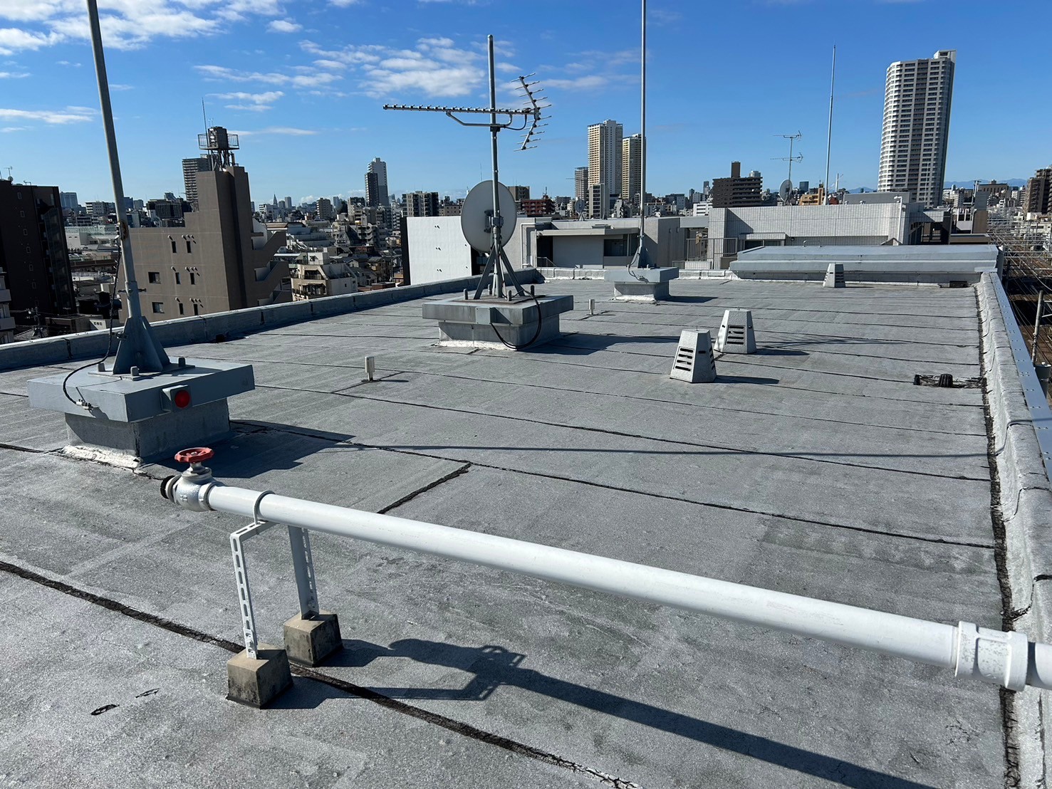 屋上防水工事　アスファルトシート防水　施工前