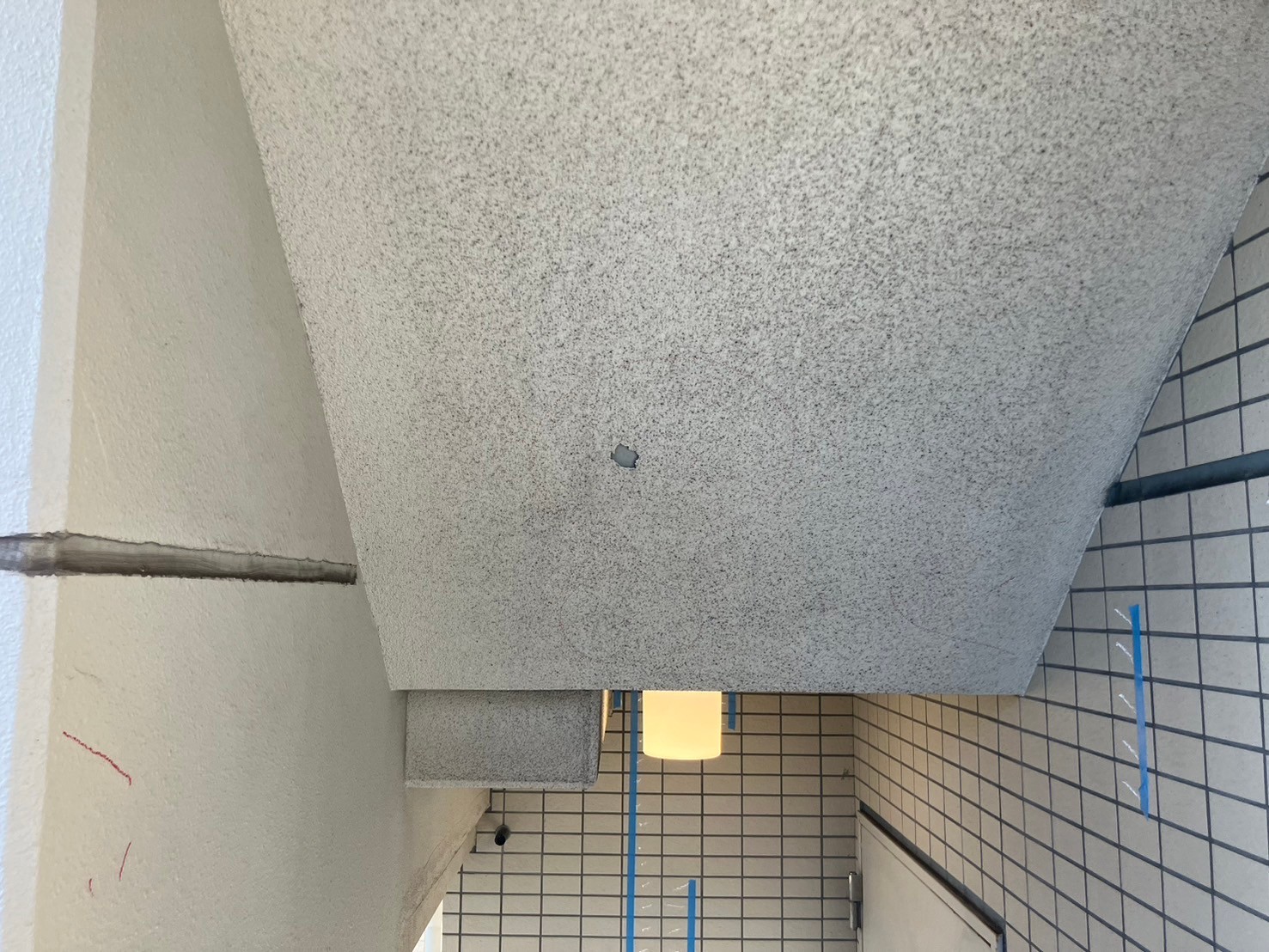 天井塗装工事　施工前