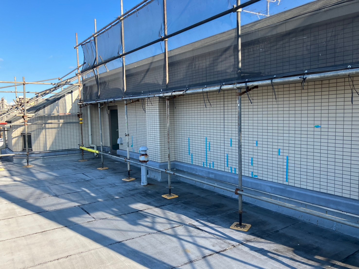 ルーフバルコニー防水工事　アスファルトシート防水　施工前