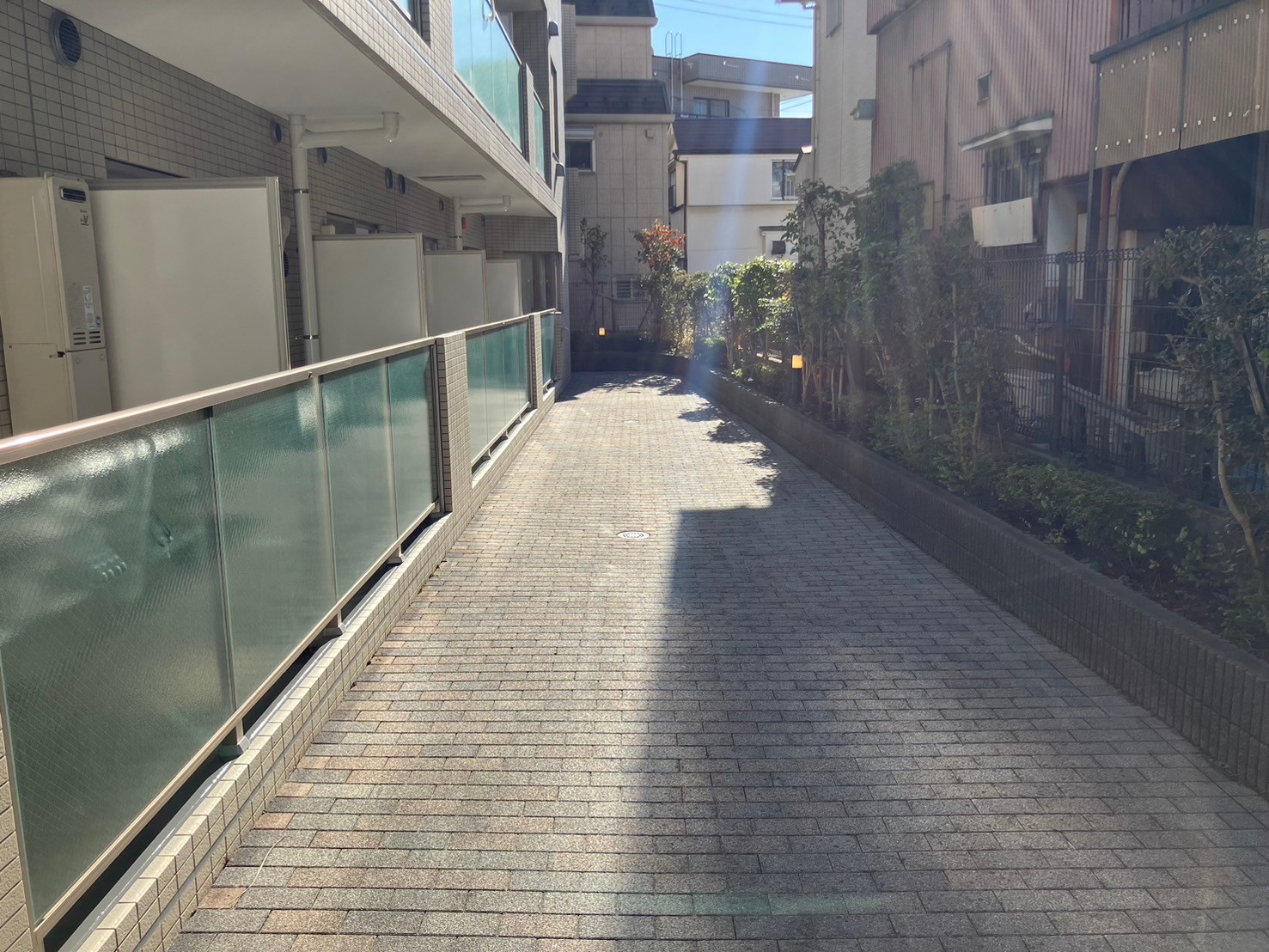 1階通路　洗浄工事　施工完了