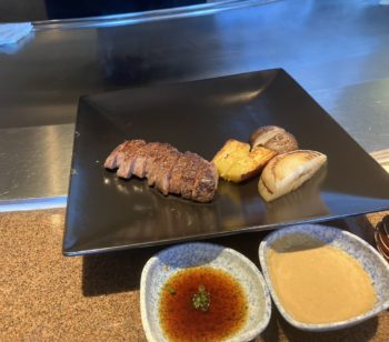 和牛ステーキと焼き野菜
