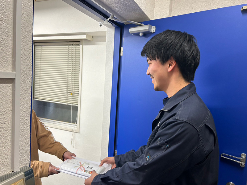 近隣への挨拶は管理組合で行いますか?