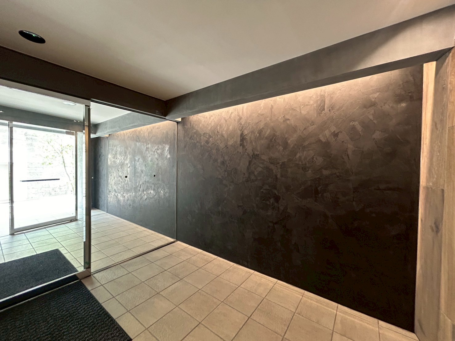 エントランス　施工完了