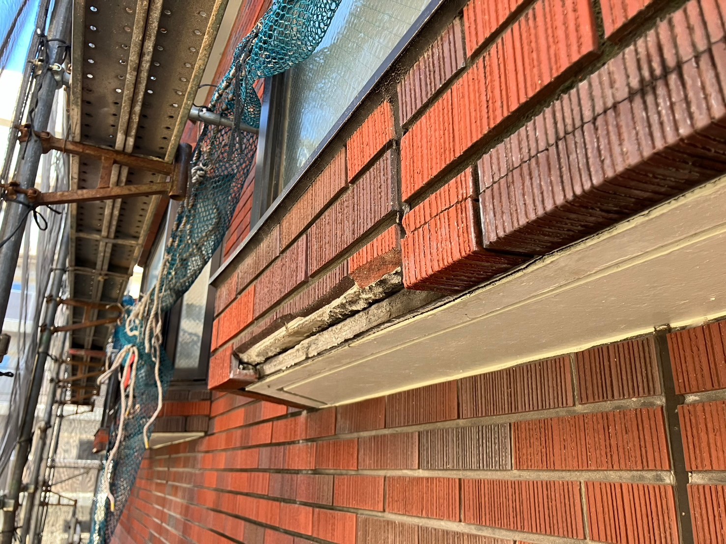 外壁　タイル貼替工事　施工前